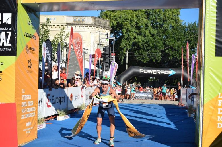 Baruffato y Rivero recuperaron sus coronas en el triatlón de La Paz