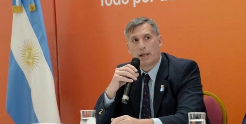 Olivares: Santa Fe baja impuestos a pymes y se diferencia del proyecto nacional para grandes empresas