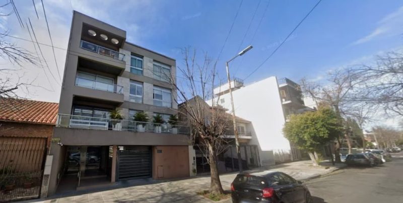 Murieron una niñera y dos niños por una fuga de gas en Villa Devoto, CABA