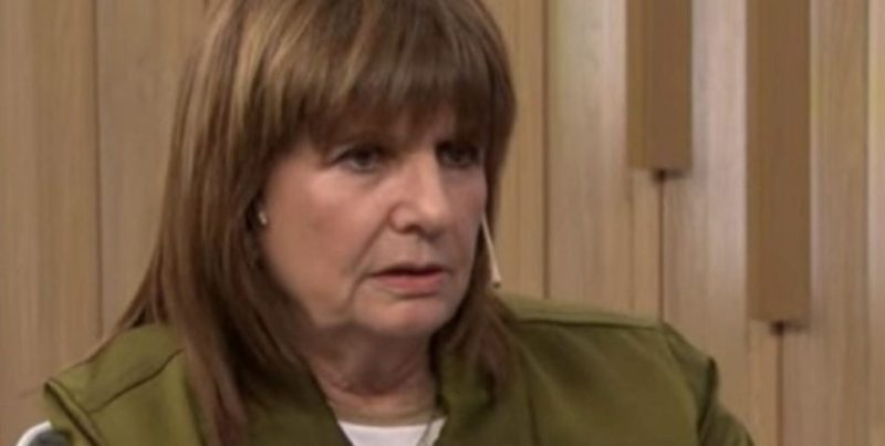 Bullrich confirma modificaciones en licencias médicas con salario completo para casos graves