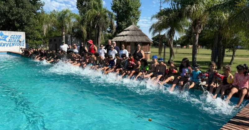 Cayastá cerró la Escuela de Verano y celebró una feria gastronómica
