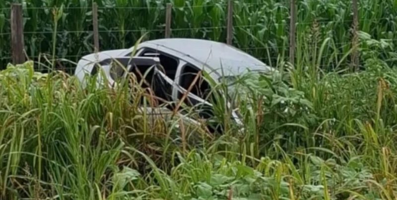Salta: automovilista atropelló a un ciclista, se dio a la fuga y murió tras protagonizar un choque frontal