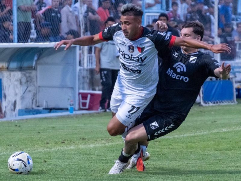Colón y un paso atrás