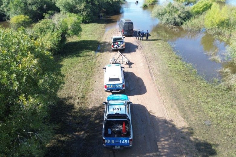Mujer falleció tras caer a un arroyo y ser arrastrada por la corriente
