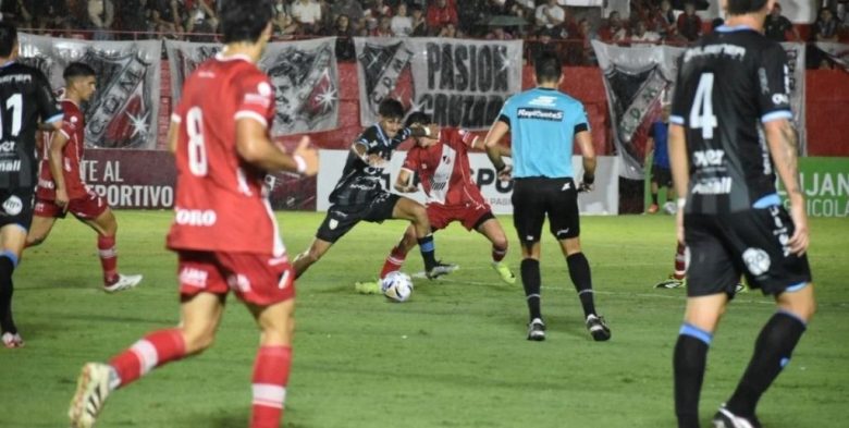 Atlético Rafaela cayó en el segundo tiempo