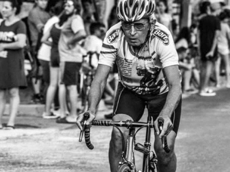 Tras un accidente, falleció un destacado ciclista en Concordia
