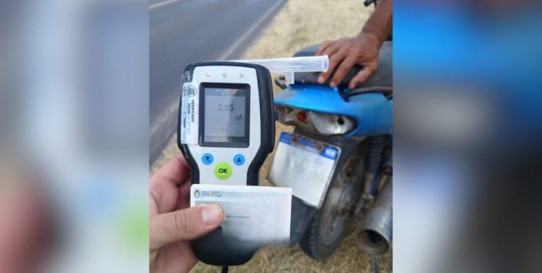 Ruta 11: registraron alcoholemia a un conductor con una medida muy superior al límite permitido