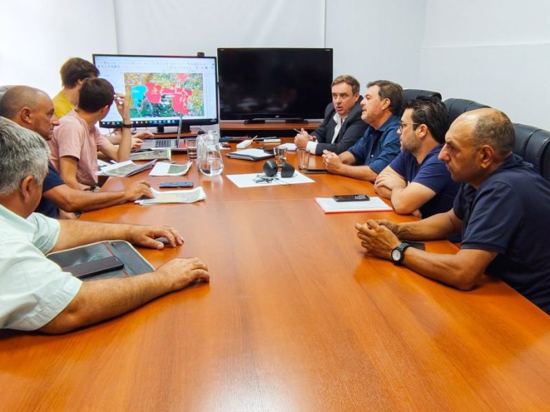 Vialidad Provincial y comunas de Gualeguay acuerdan convenios para mejorar trazas rurales