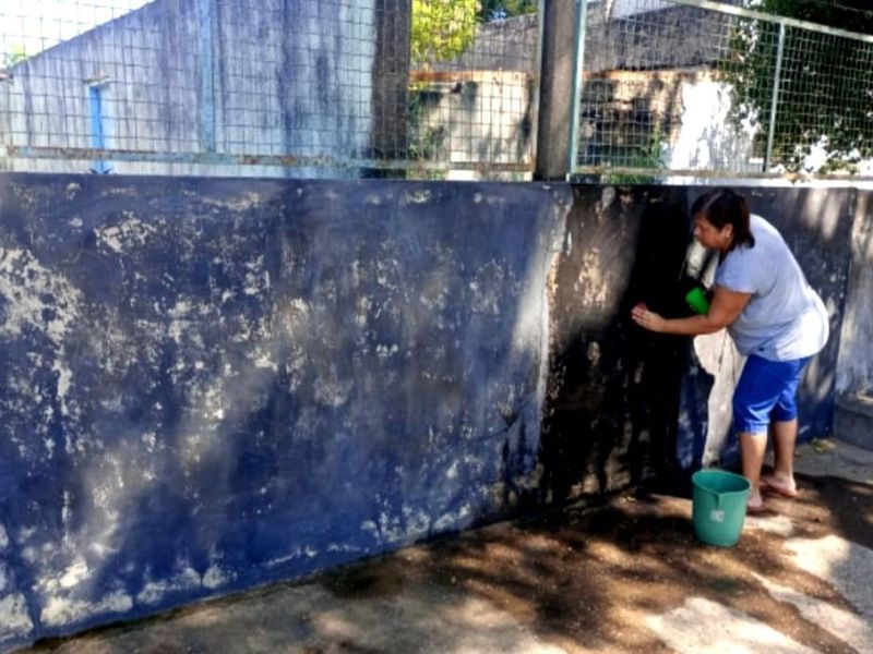 Familias ponen en condiciones una escuela en Concordia