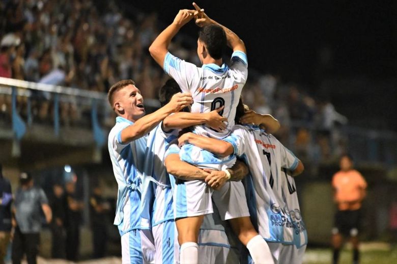 Juventud Unida, de Gualeguaychú, a un paso del ascenso