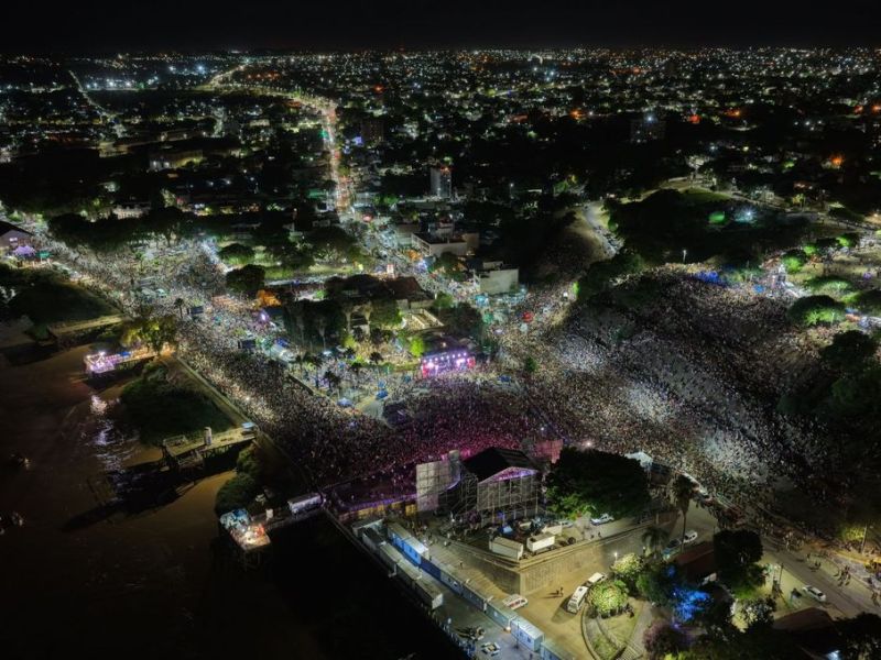 Más de cien mil personas en el cierre de la Fiesta del Mate en Paraná