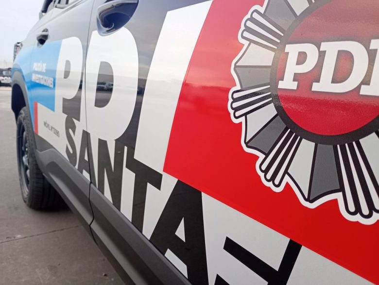 Procedimientos en Avellaneda: detienen a una oficial de la PDI por presunta filtración de información 