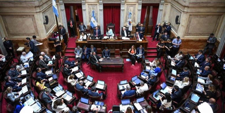 El Congreso Nacional inicia sesiones extraordinarias con  movilizaciones contra la reforma laboral