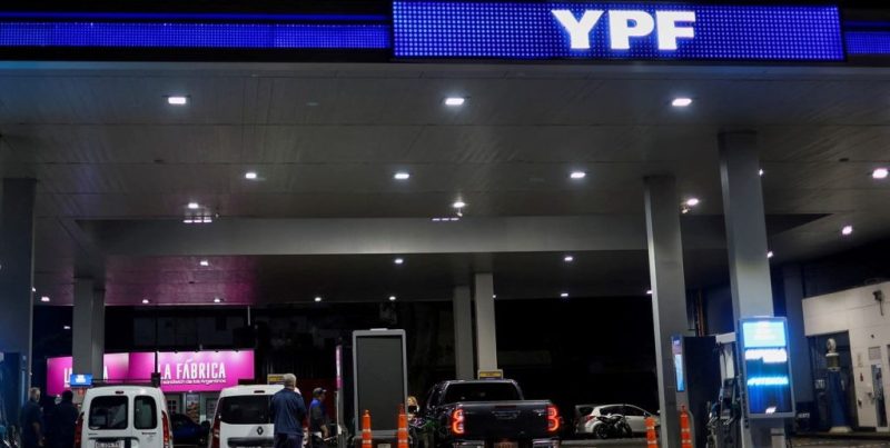 Sector energético: YPF lidera la reactivación de las ventas de combustibles a nivel nacional