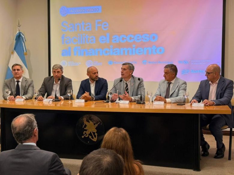 Presentan herramienta inédita para que pequeñas y medianas empresas accedan a créditos con tasas más bajas