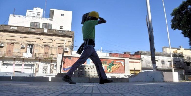 INDEC: la industria acumula su séptima caída consecutiva y la construcción registra un modesto repunte al inicio de 2024