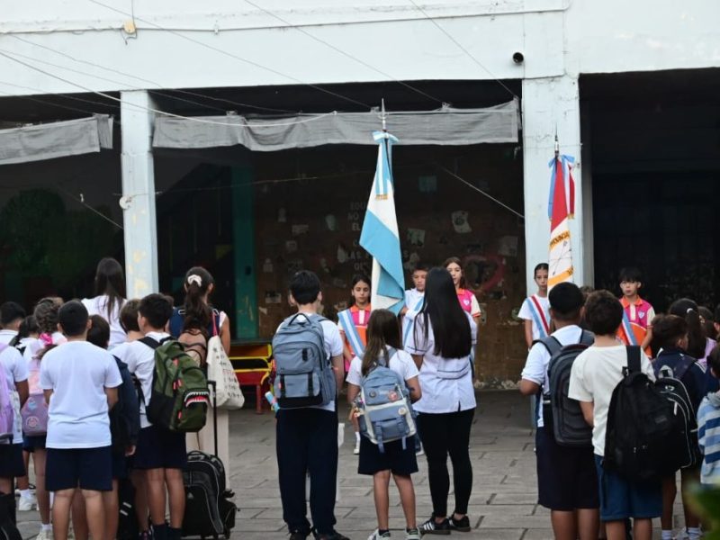 Vuelta al cole: iniciaron las clases en todas las escuelas de Santa Fe