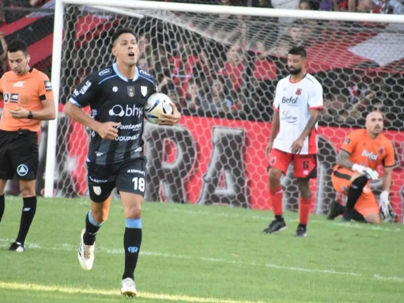 Un valioso empate de Atlético de Rafaela ante Defensores de Belgrano
