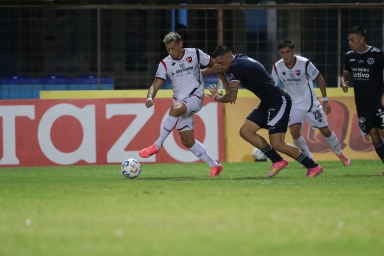 Una nueva decepción de Newell’s: perdió con Acassuso y quedó eliminado de la Copa Argentina