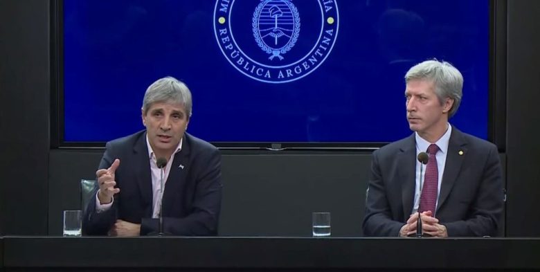 Tensión en la política monetaria: el BCRA emite y el Tesoro Nacional absorbe pesos del mercado