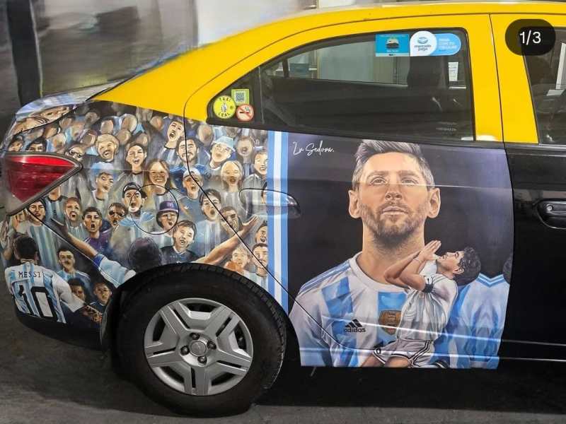 Arte móvil: proponen convertir taxis en galerías itinerantes en Rosario