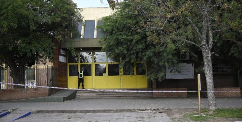 San Cristóbal: la Escuela Normal emitió un comunicado tras un violento incidente