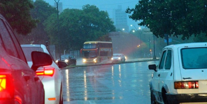 Santa Fe ciudad: marzo superó el promedio histórico de lluvias y se esperan más