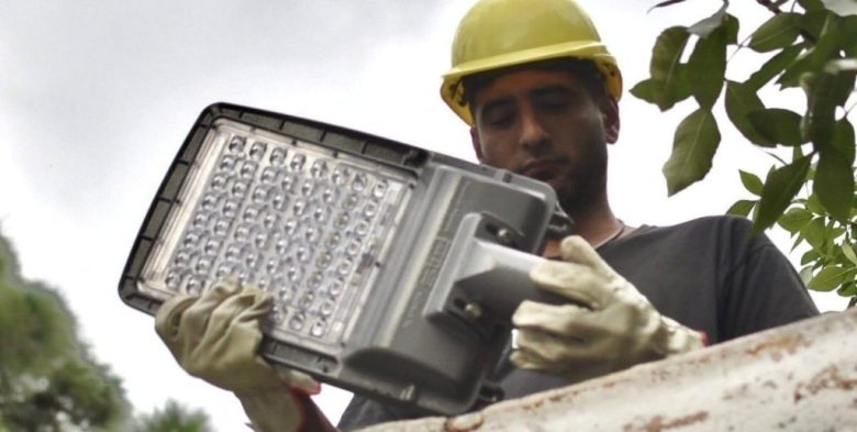 Santa Fe capital: el recambio a LED busca bajar 50% el consumo de energía