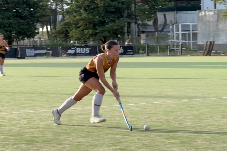 Se inició el Torneo Dos Orillas de Damas en hockey sobre césped