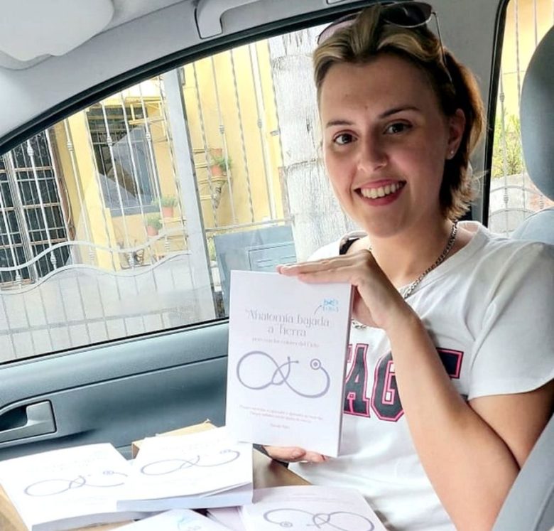 “Anatomía bajada a Tierra”, un libro para hacer accesible el estudio