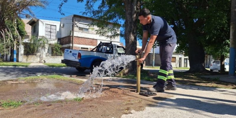 Rafaela inicia un plan de limpieza de la red de agua potable
