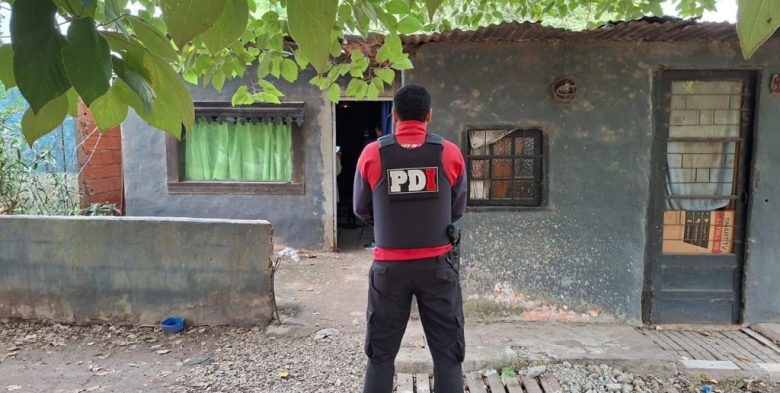 La Justicia de Santa Fe profundiza allanamientos por amenazas a escuelas en distintas localidades