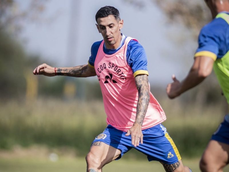 Con inseguridades nuevas, Central sale a buscar puntos en la Copa