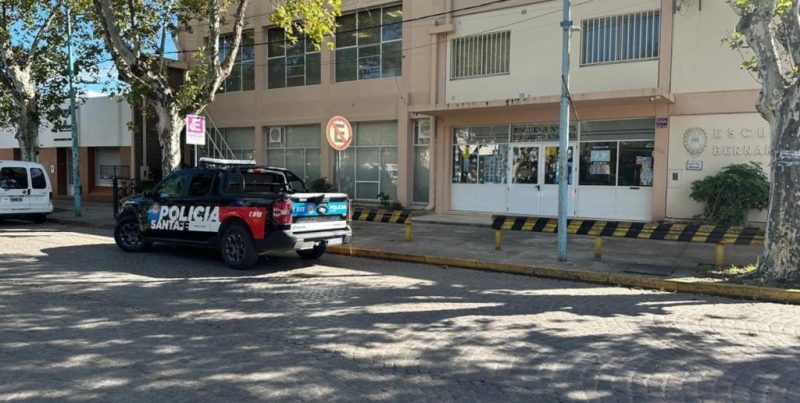 La Policía activó protocolo de seguridad en una escuela de Rafaela por presunta arma de juguete