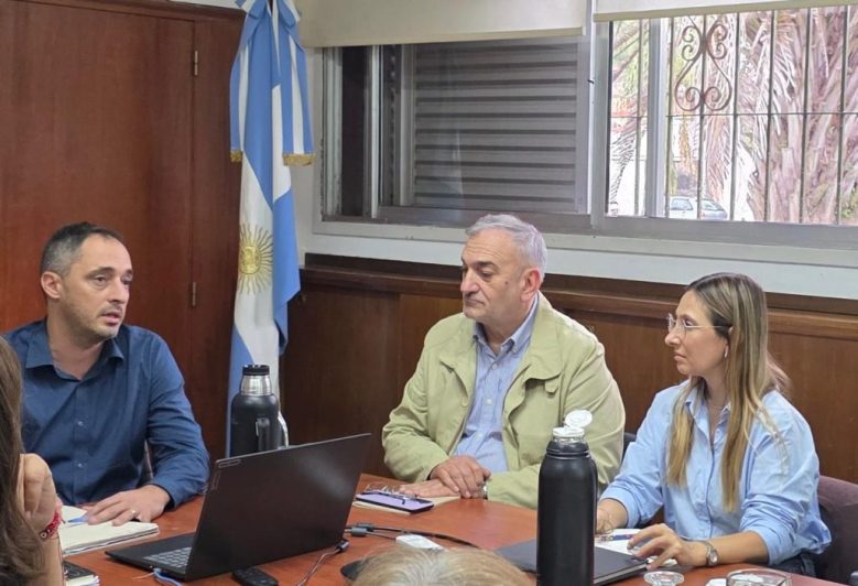 Departamento Castellanos: el senador Calvo se reúne con el secretario de Asuntos Hídricos