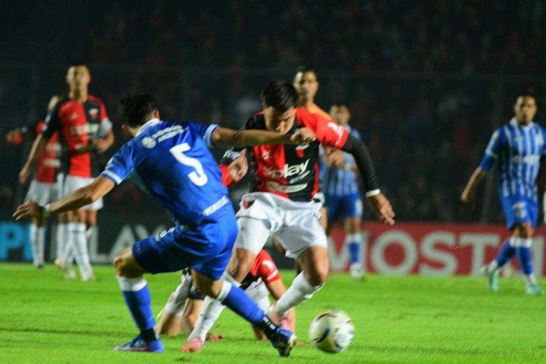 Colón no pudo: fue empate sin goles en el Brigadier