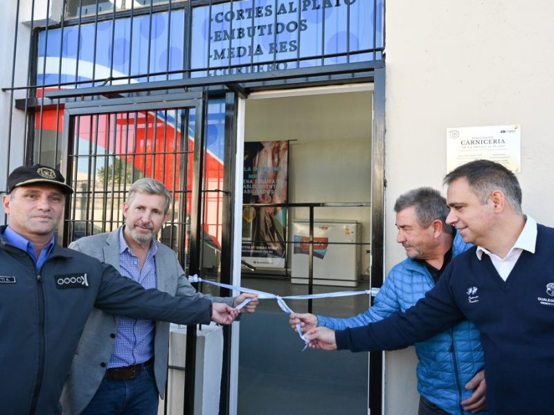 Frigerio inauguró carnicería de ovinos y panadería refaccionada en Granja Penal El Potrero de Gualeguaychú