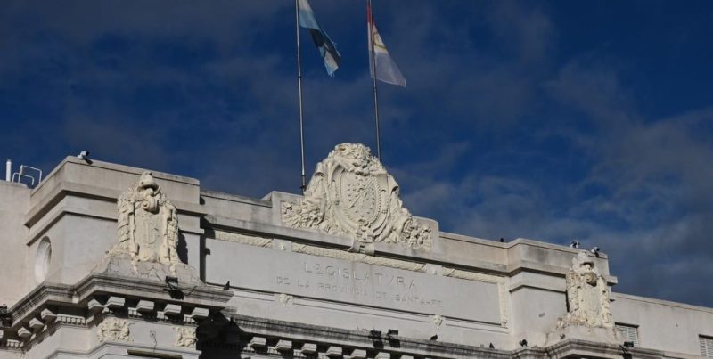 Santa Fe: por la reforma constitucional, no habrá Asamblea Legislativa el 1° de mayo