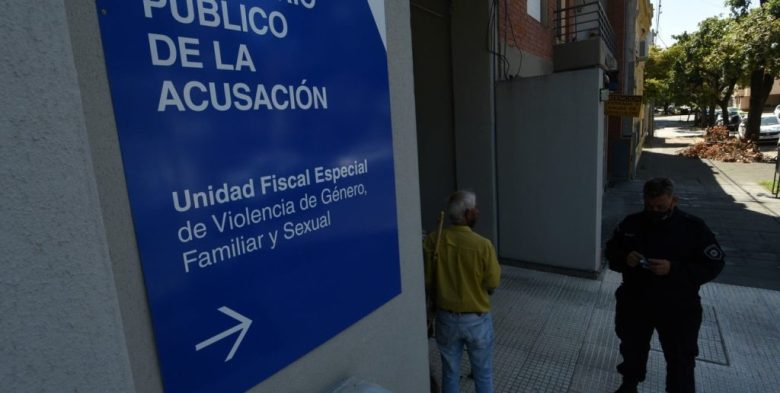 Dictaron prisión preventiva a un policía acusado de golpear y retener a su expareja en la ciudad de Santa Fe