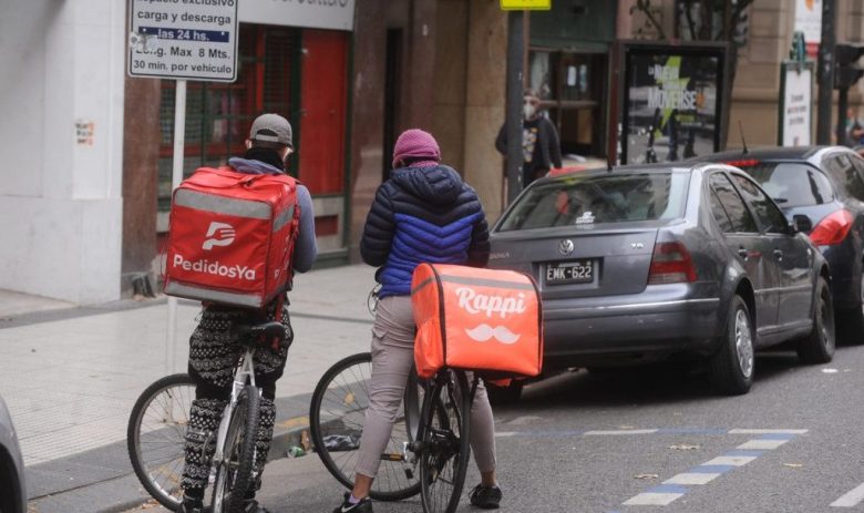 Censo a repartidores en Rosario: cadetes piden regulación y dudan del impacto sin control sobre las apps