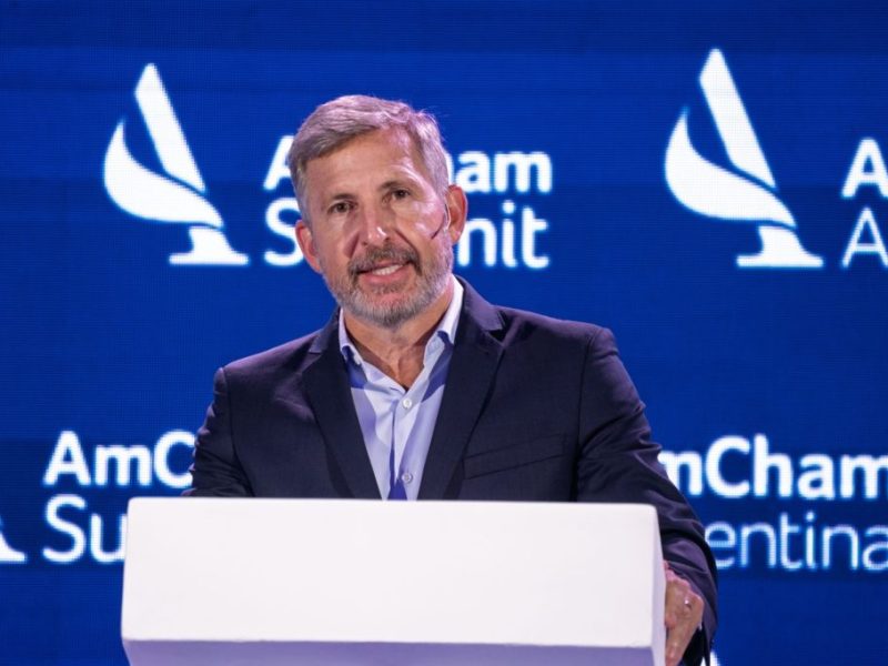Frigerio presentó la visión estratégica de Entre Ríos en el AmCham Summit