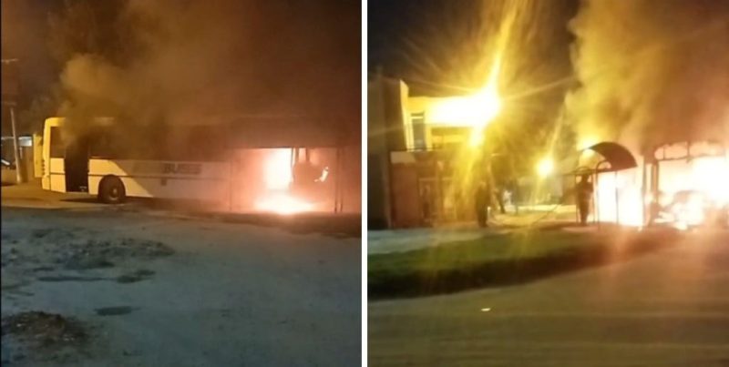 Incendio de un colectivo de la línea 11 en barrio Punta Norte, Santa Fe