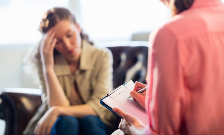 Más demanda y menos recursos: la salud mental en Santa Fe en alerta frente a posible reforma de la ley