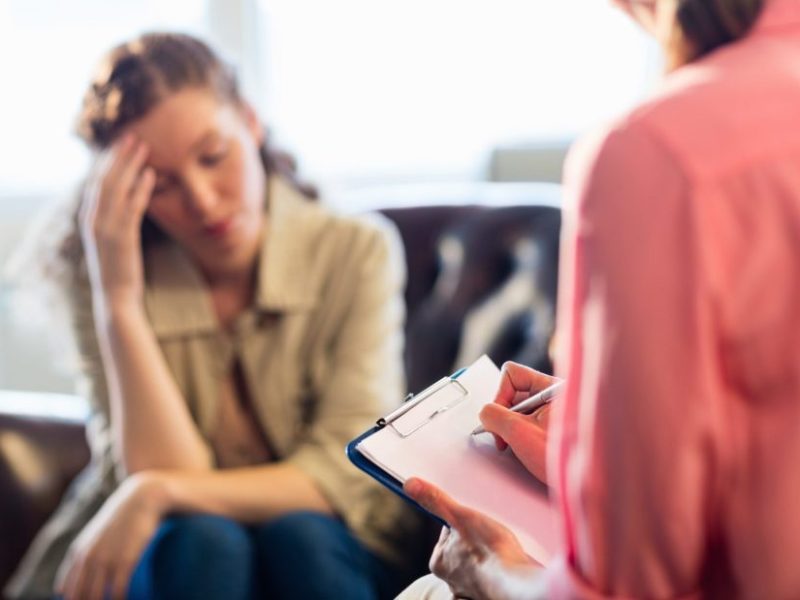 Más demanda y menos recursos: la salud mental en Santa Fe en alerta frente a posible reforma de la ley