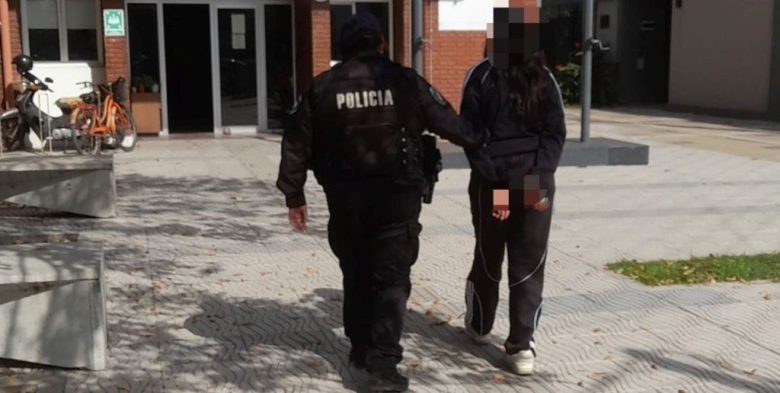 Detuvieron una joven en Santo Tomé por el ataque de su Pitbull a dos personas y otro perro