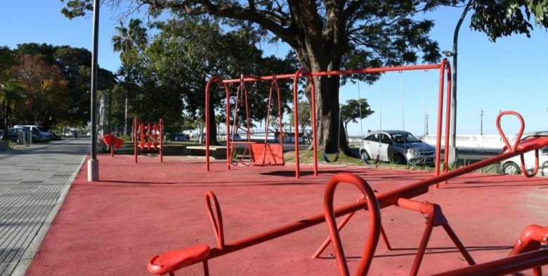 Obra en Av. 7 Jefes de Santa Fe: el paseo central avanza al 60 % y finalizaría en septiembre