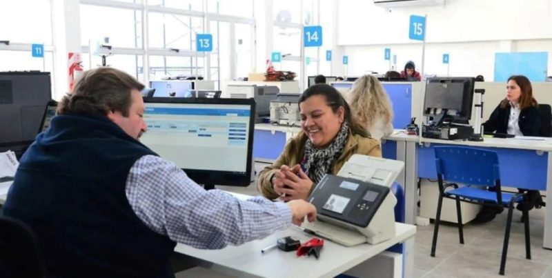 La Administración Nacional profundiza el ajuste con 4.051 empleados menos en el primer cuatrimestre
