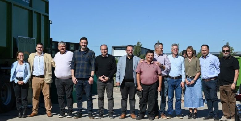 Villa Gobernador Gálvez recibe inversión de Santa Fe para fortalecer su sistema de gestión de residuos