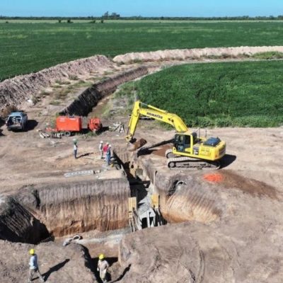La Provincia de Santa Fe acelera obras hídricas en 100 localidades ante pronóstico de lluvias históricas