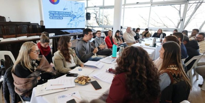 Concejales se reunieron en Esperanza por el ordenamiento territorial regional